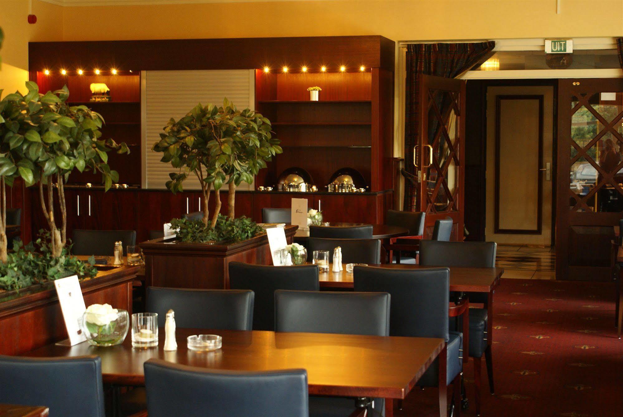 Van Der Valk Hotel Hardegarijp - Leeuwarden Ngoại thất bức ảnh